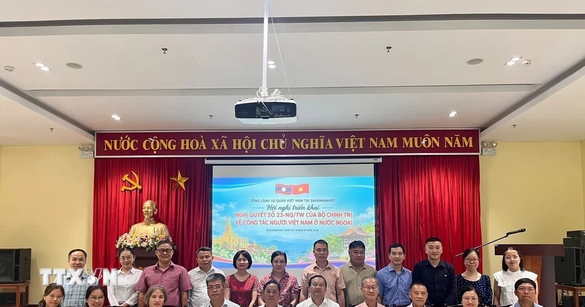 Promoting resources from Vietnamese expatriates and businesses in Central Laos.
