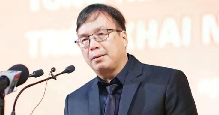 After more than two years in charge, Mr. Nguyen Tien Thanh resigned from his position as General Director of Vietnam Education Publishing House.