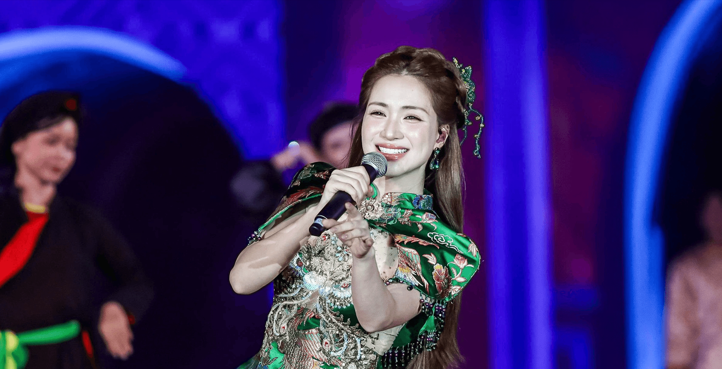 Hòa Minzy, Xuân Hinh và Đức Phúc làm nóng Lễ hội Văn hóa thế giới