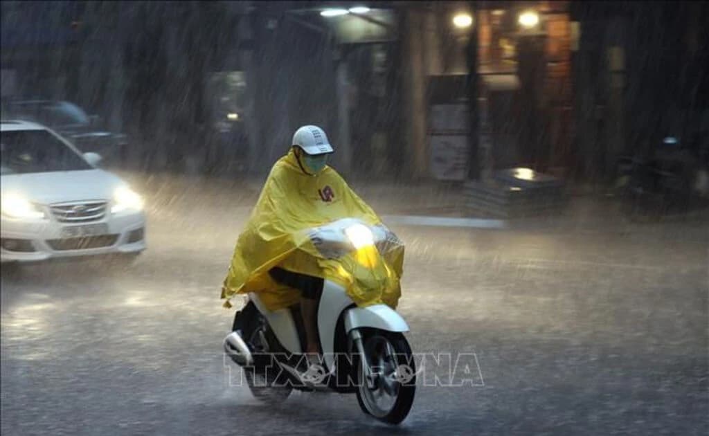 Từ đêm 5/10 đến ngày 7/10, khu vực Trung Bộ có mưa rất lớn