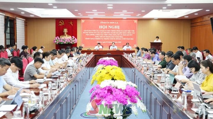 Nâng cao hiệu quả công tác nội chính, phòng, chống tham nhũng, công tác tiếp công dân, xử lý, giải quyết đơn, thư