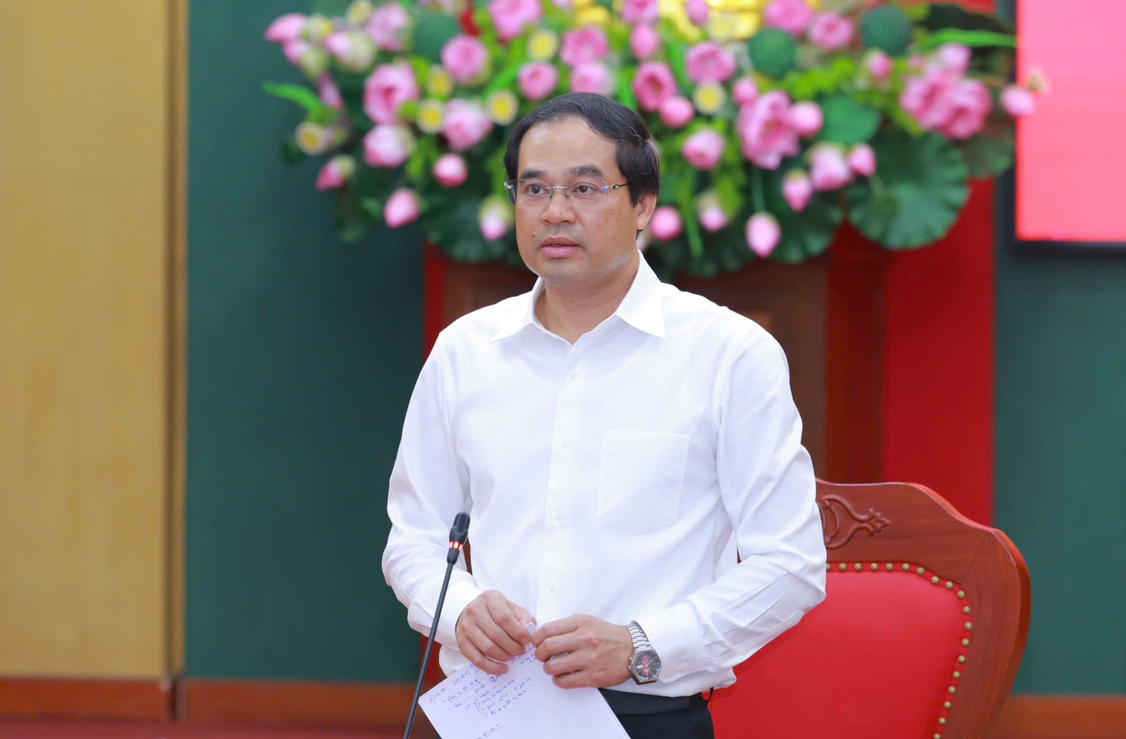 Tăng trưởng kinh tế phải gắn với nâng cao đời sống Nhân dân