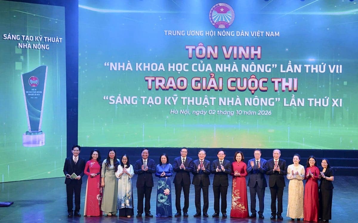 Tôn vinh các nhà khoa học, nông dân tiên phong ứng dụng khoa học, công nghệ