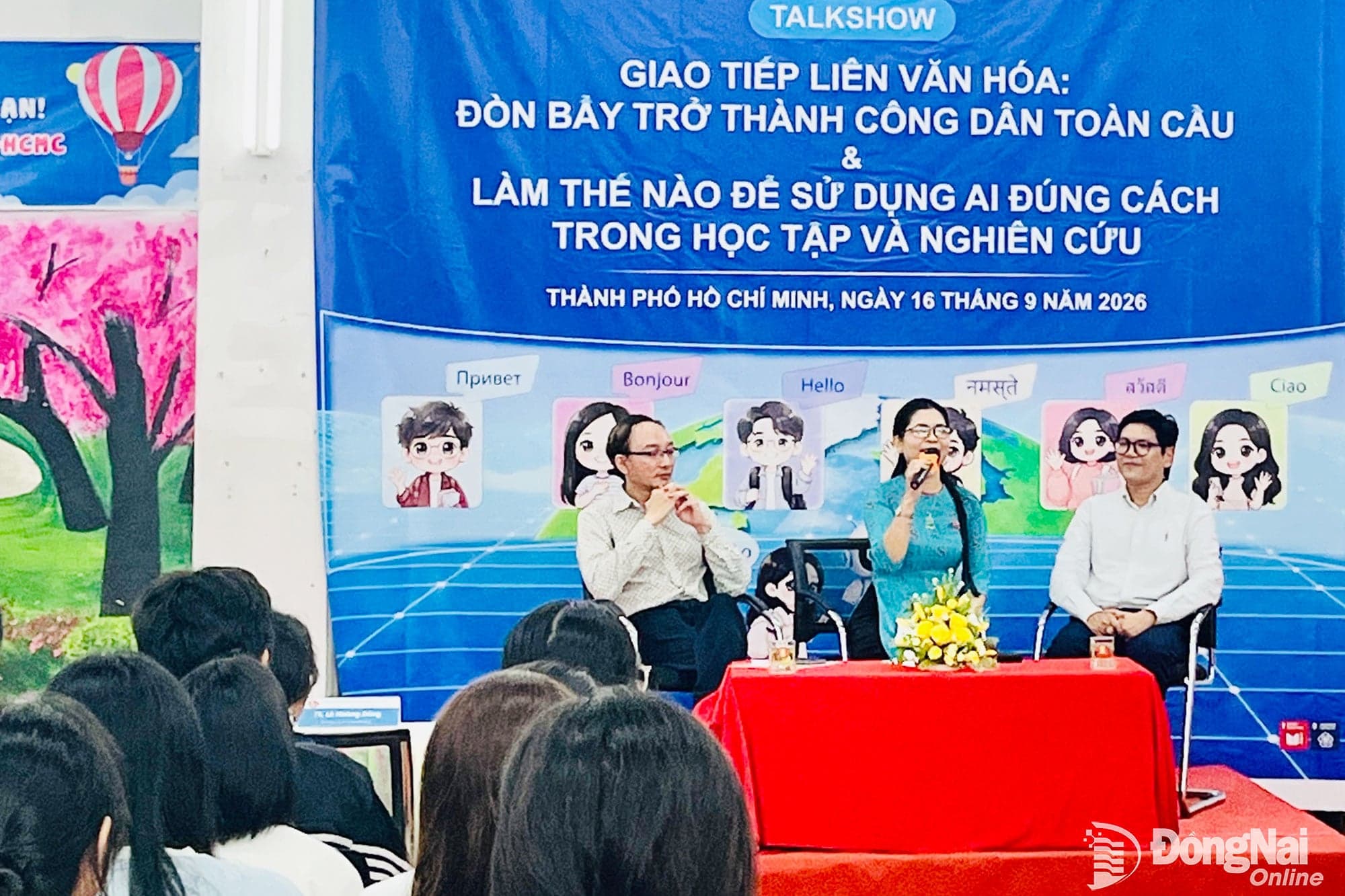 Tự tin kết nối trong môi trường quốc tế