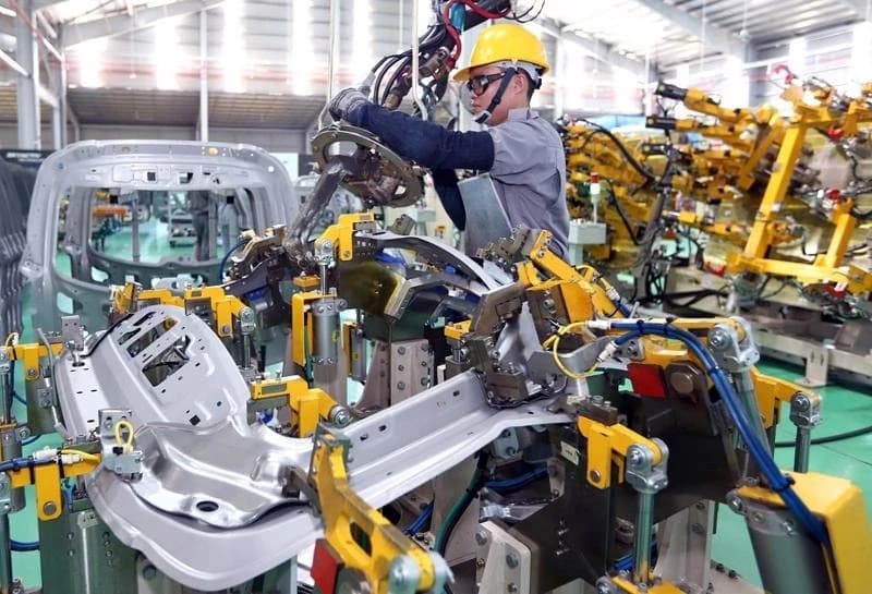 Vietnam's GDP is estimated to grow by 9.95% in the third quarter of 2026.