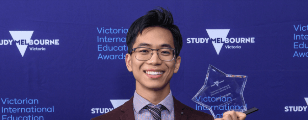 Nghiên cứu sinh tiến sĩ người Việt được vinh danh tại Australia