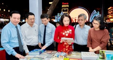 Hội Sách Hà Nội mở không gian tri thức trong kỷ nguyên số