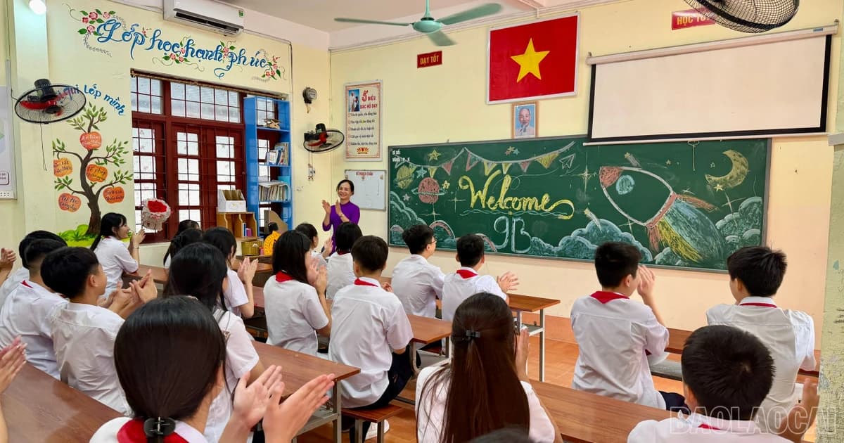The Minister of Education and Training requested that the benefits for staff following the school restructuring be resolved and a report submitted to the Ministry before October 15th.