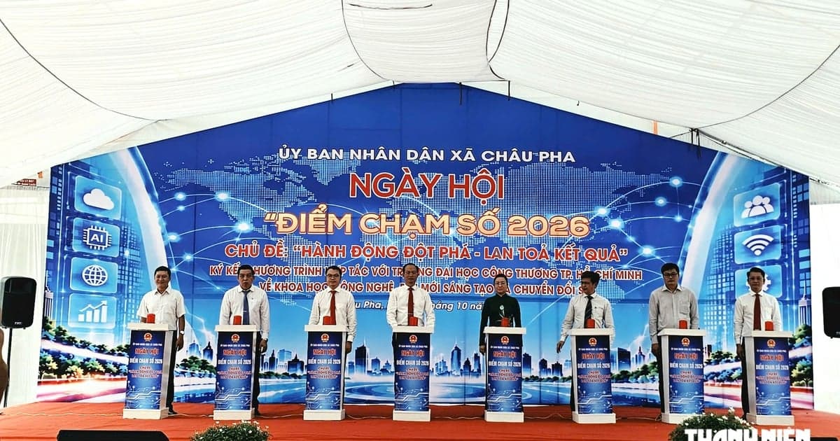 Xã Châu Pha hợp tác trường đại học về khoa học công nghệ, chuyển đổi số