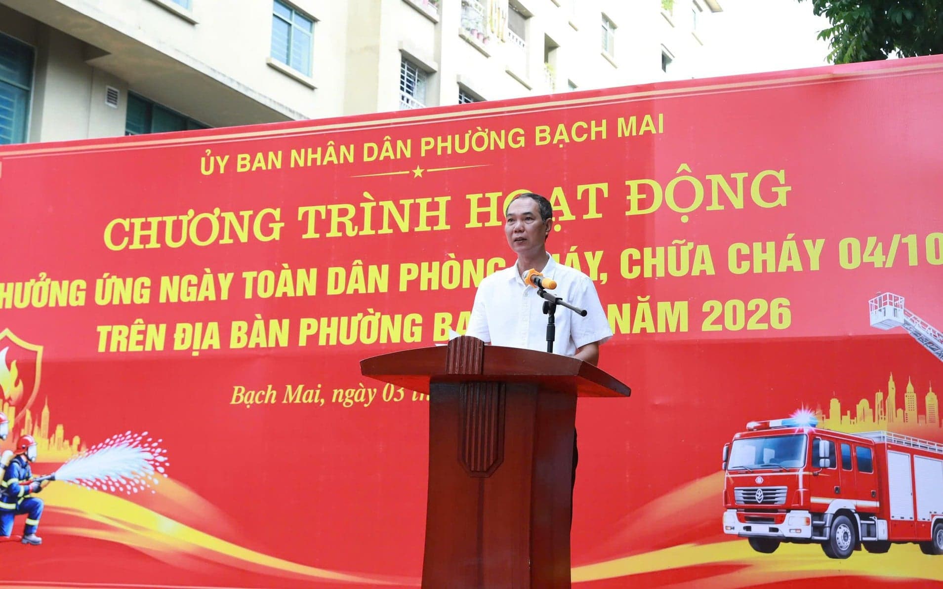 Phường Bạch Mai thực tập phương án phòng cháy chữa cháy và cứu nạn, cứu hộ phối hợp nhiều lực lượng