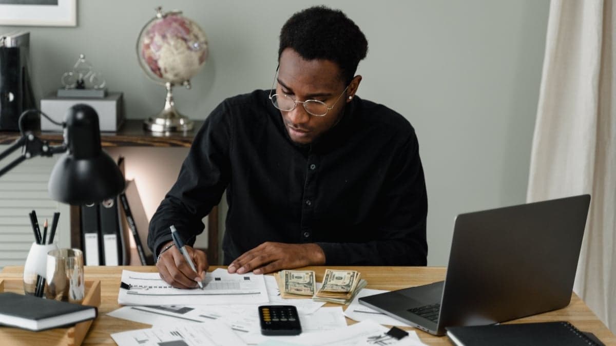 Young Britons are putting retirement savings on hold to focus on their current lives.