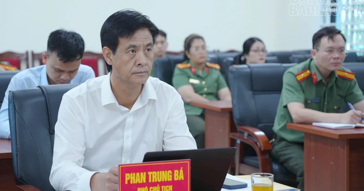 Phó Chủ tịch UBND tỉnh Phan Trung Bá dự hội nghị về trường học biên giới do Bộ Công an tổ chức