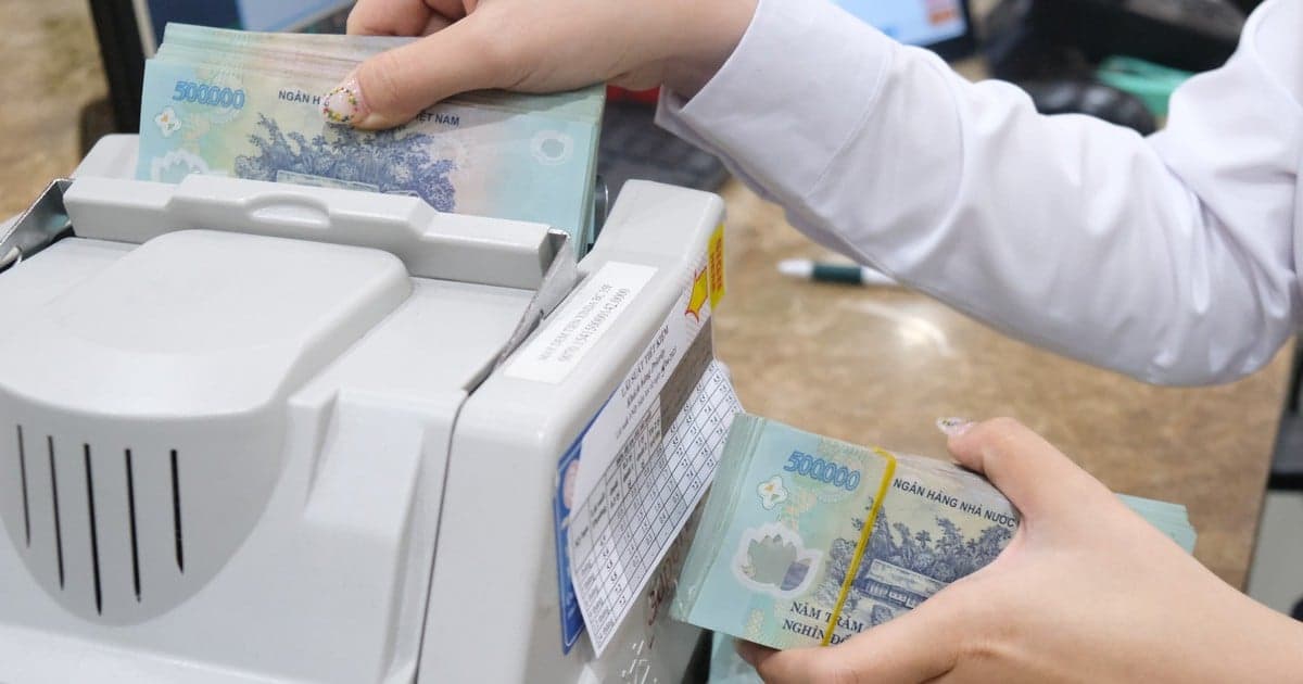 More and more Vietnamese are joining the ranks of the super-rich; currently, 1,233 people have assets of $30 million or more.