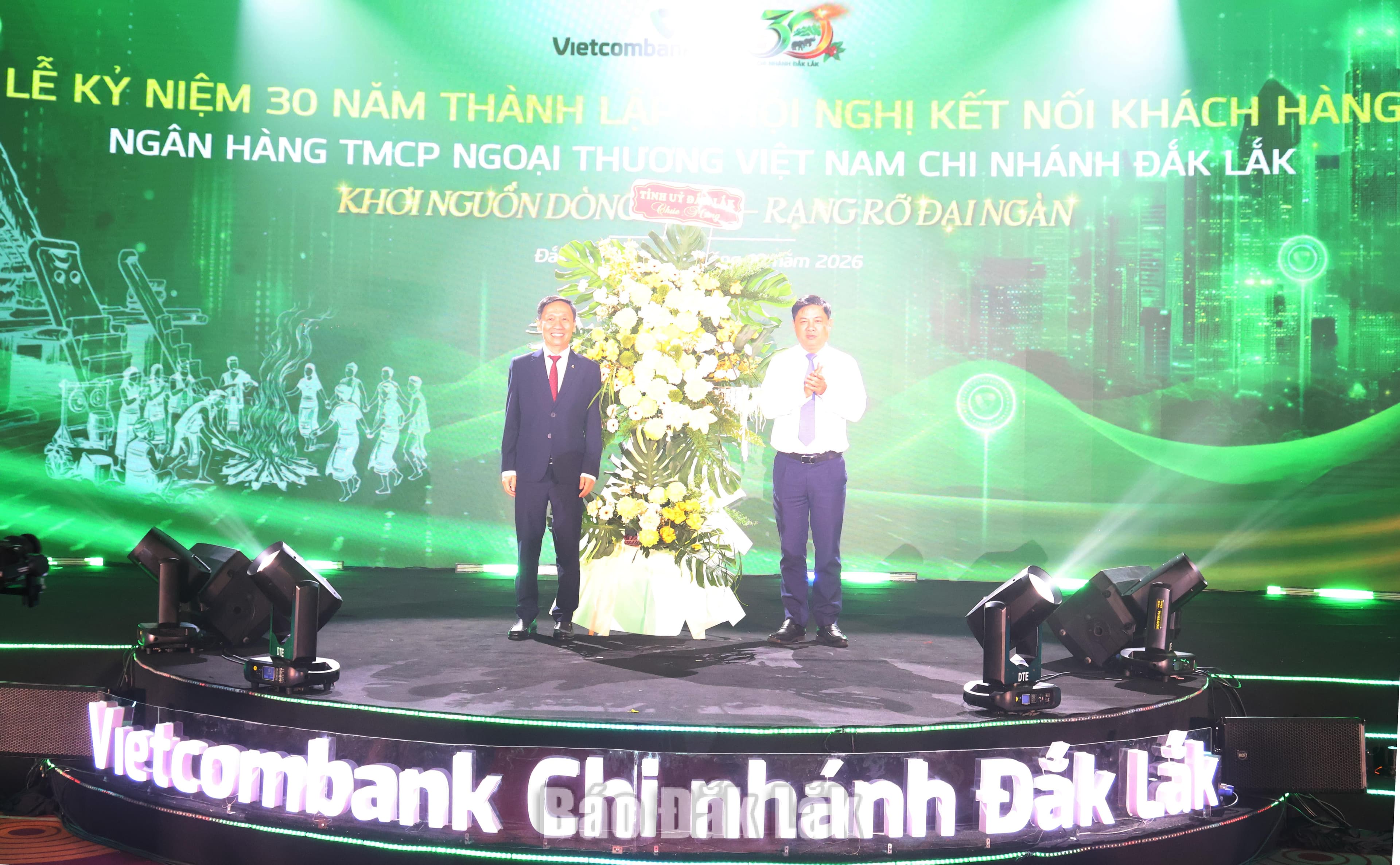 Vietcombank Dak Lak celebrates its 30th anniversary.