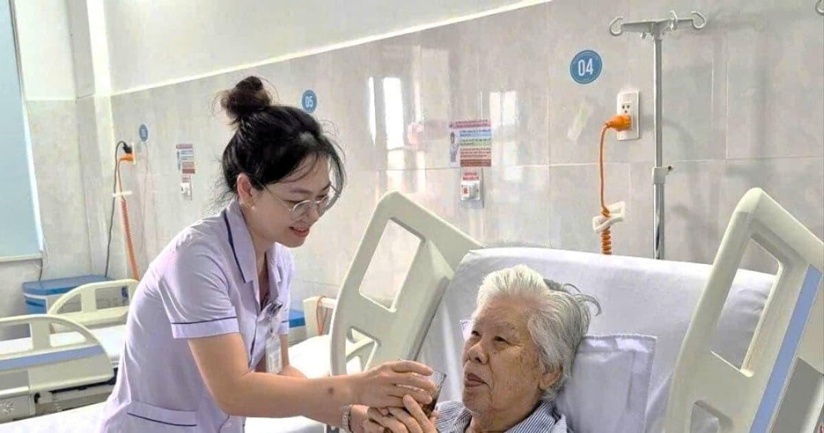 Mọi thứ qua đi, tình người ở lại...