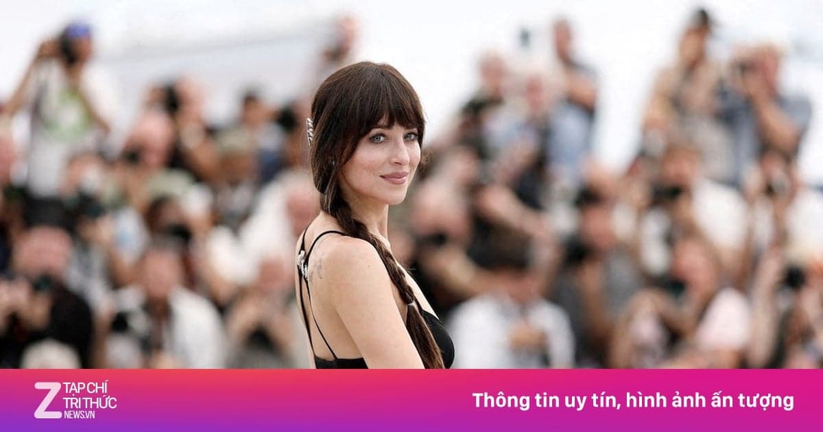 The books that made the 'Fifty Shades' star cry while reading them.