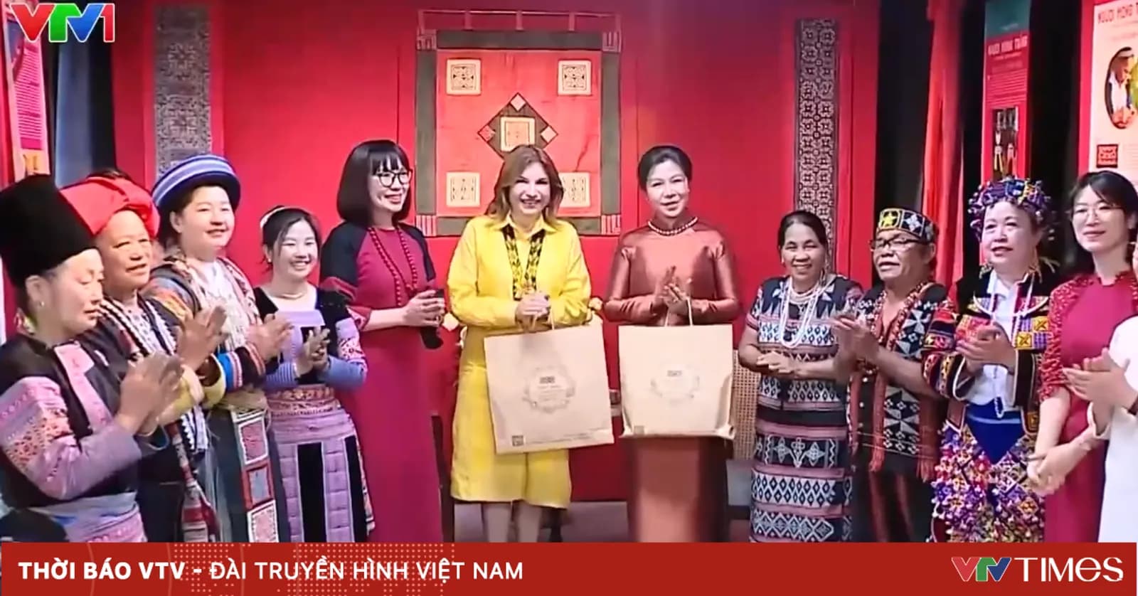 Promoting cultural exchange between Vietnam and Panama.