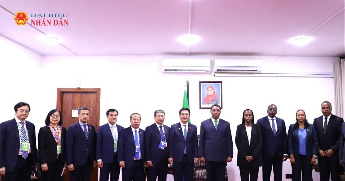 Deputy Speaker of the National Assembly Nguyen Hong Dien attends the opening of the 153rd IPU General Assembly in Tanzania.
