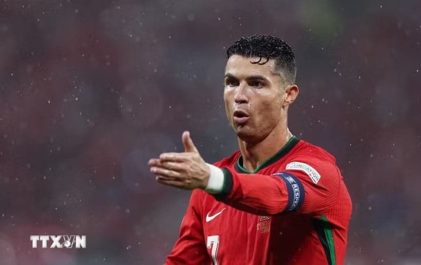 Ronaldo đặt điều kiện cứng rắn để trở lại đội tuyển Bồ Đào Nha